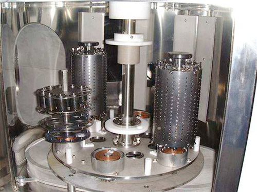What are the main characteristics of vacuum plating?
